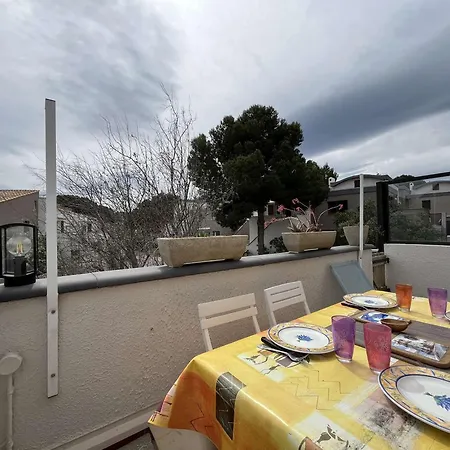 Avec Mezzanine, Climatisation Et Parking, Proche Plage, Pour 4 Personnes A - Fr-1-229-897 * Gruissan