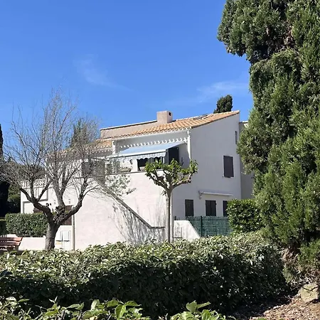 Avec Mezzanine, Climatisation Et Parking, Proche Plage, Pour 4 Personnes A - Fr-1-229-897 *
